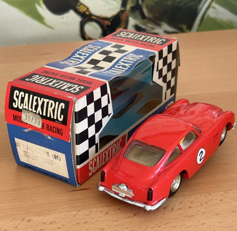 Scalextric C68 Aston Martin DB4 GT - Image 2