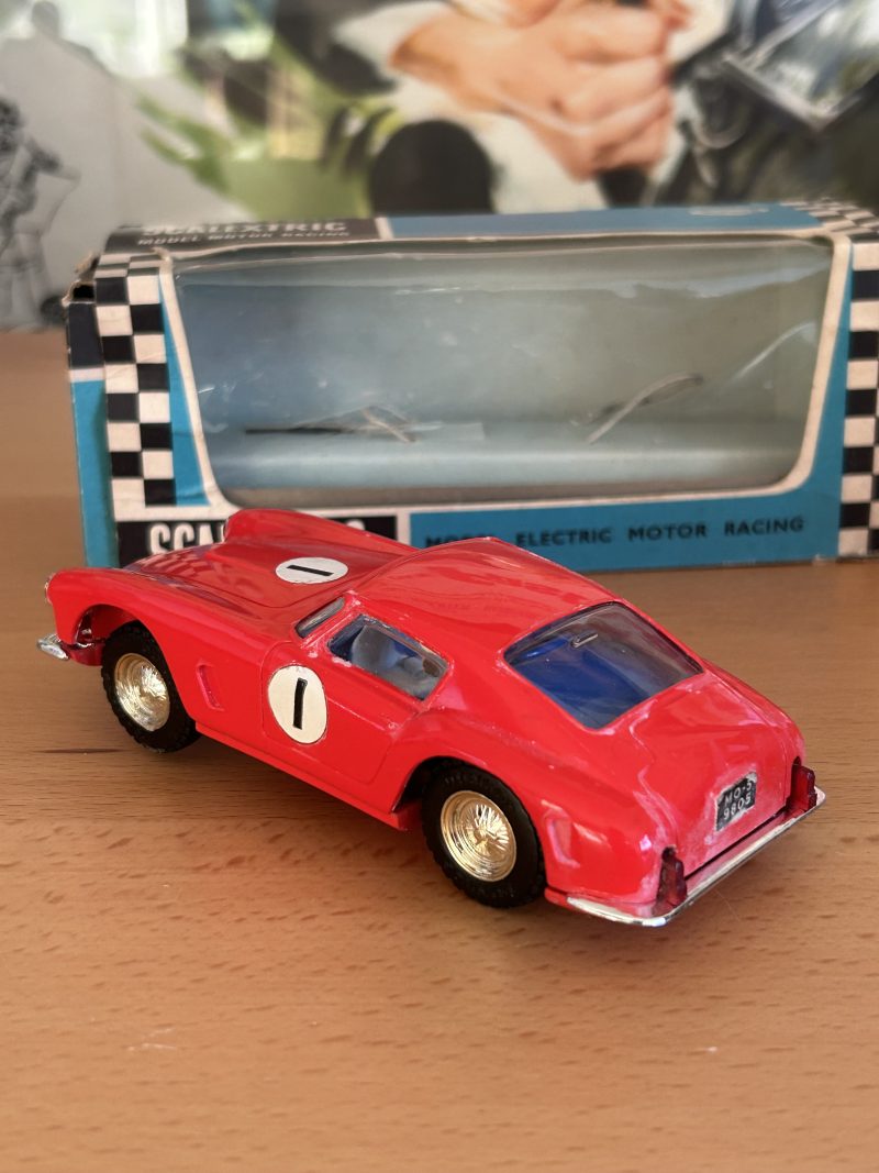 Scalextric C69 Ferrari 250 GT Berlinetta - Image 2