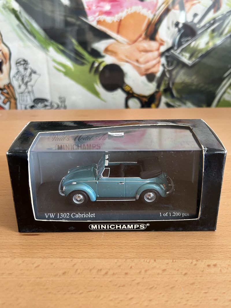 Minichamps Volkswagen 1302 Beetle Cabriolet