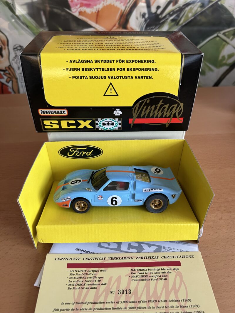 Scalextric SCX Ford GT40  Vintage Series